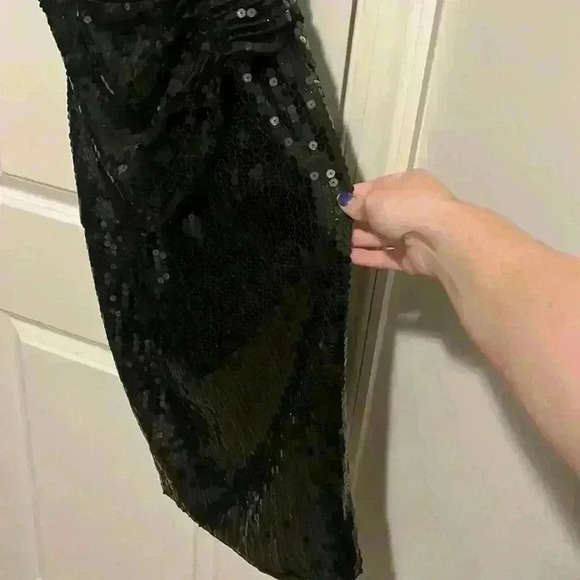 Tadashi Shoji s 10 Vintage 80’s Formal Gown Sequin Dress Black Timeless Classic - Picture 5 of 12